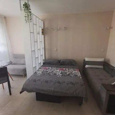 Private Studio-apartment Casa Del Sol דירה סאני ביץ'